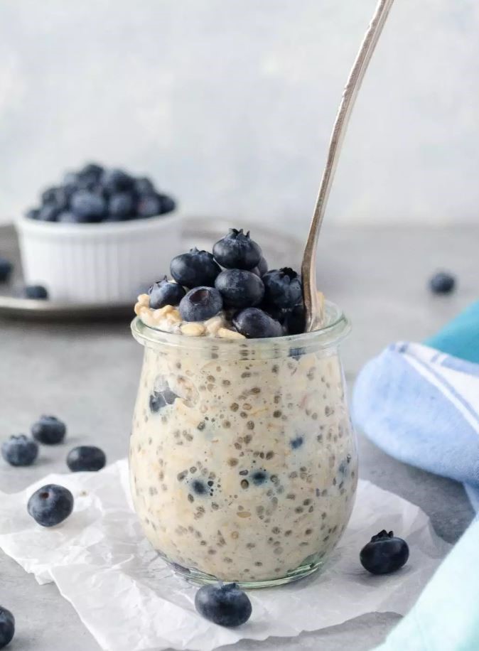 Blueberry overnight oats in a jar