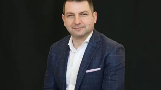 Esteemed surgeon Dr. Andras Fecso