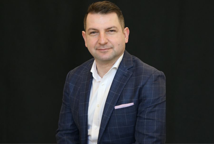 Esteemed surgeon Dr. Andras Fecso