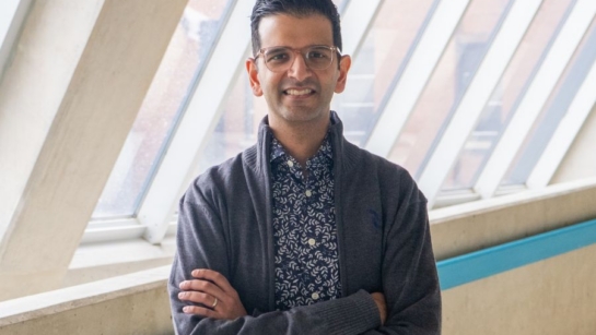 As the newest ophthalmic eye surgeon at UHN’s Glaucoma Clinic, Dr. Irfan Kherani is intent on optimizing patient care and pushing the boundaries of research innovation.